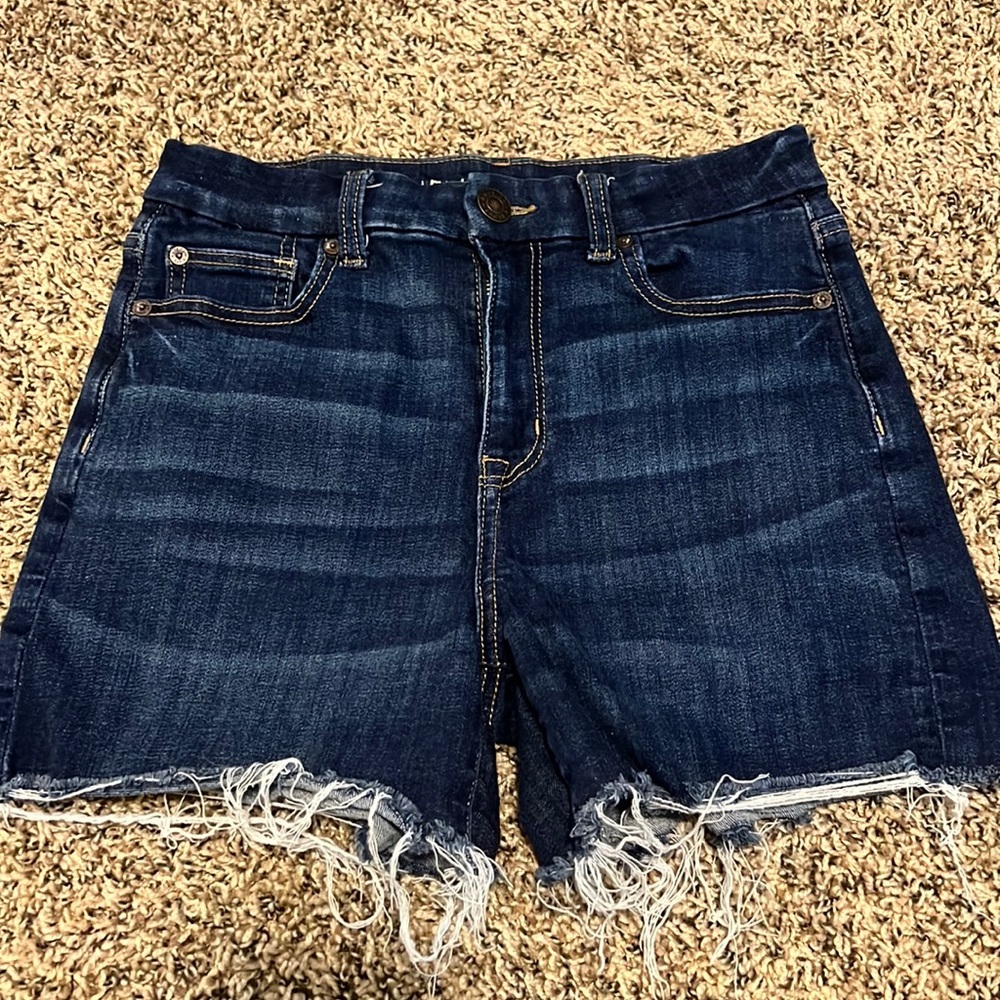 AE shorts